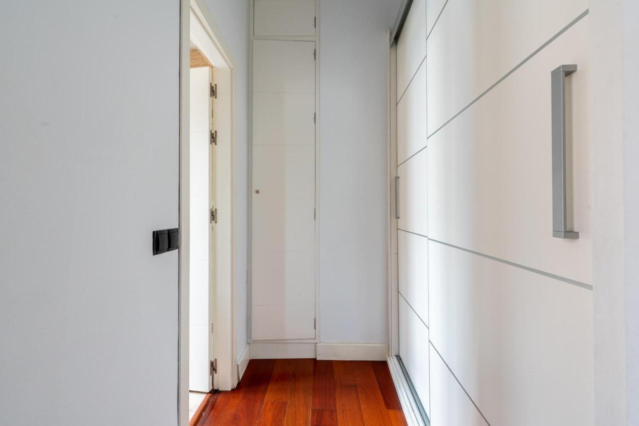 Cathedral Apartment, Upper Floor Apartment 塞维利亚 外观 照片