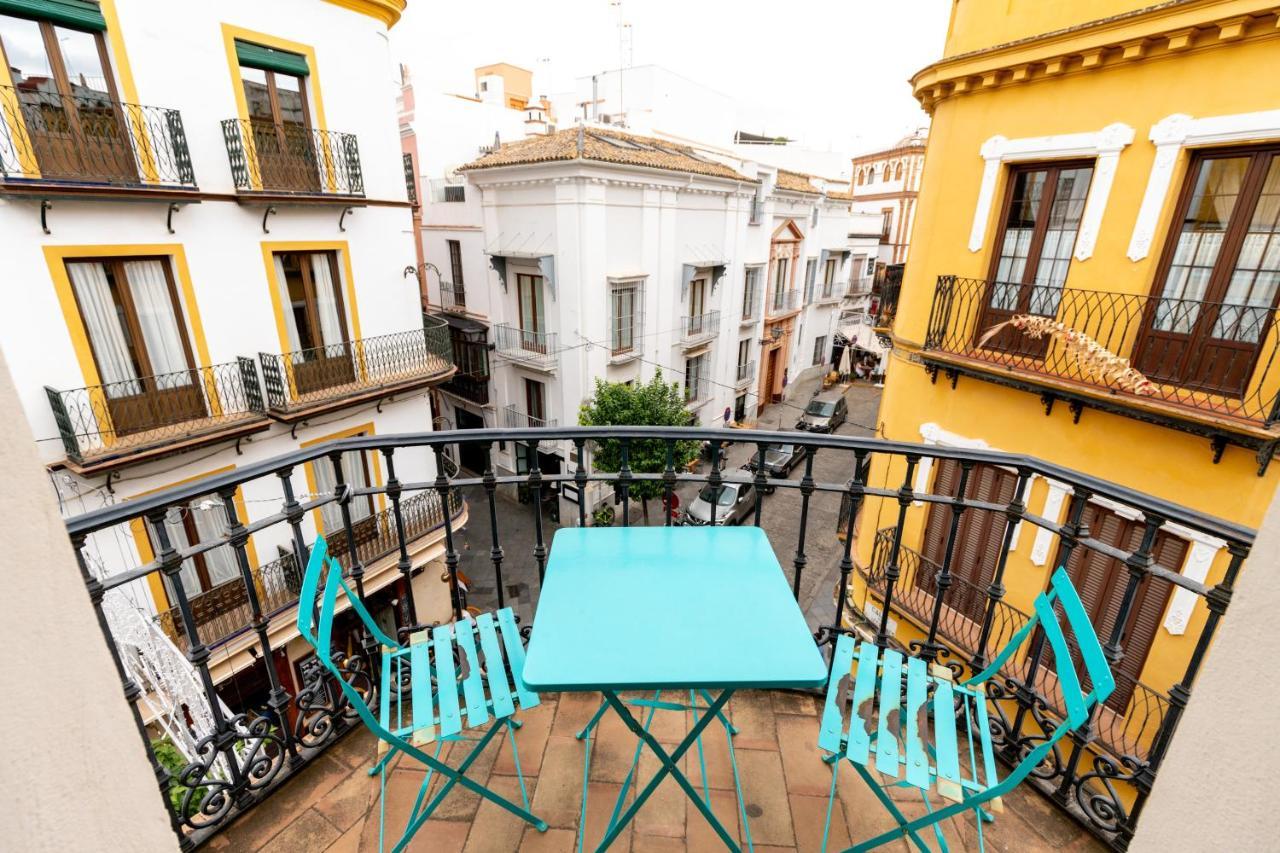 Cathedral Apartment, Upper Floor Apartment 塞维利亚 外观 照片