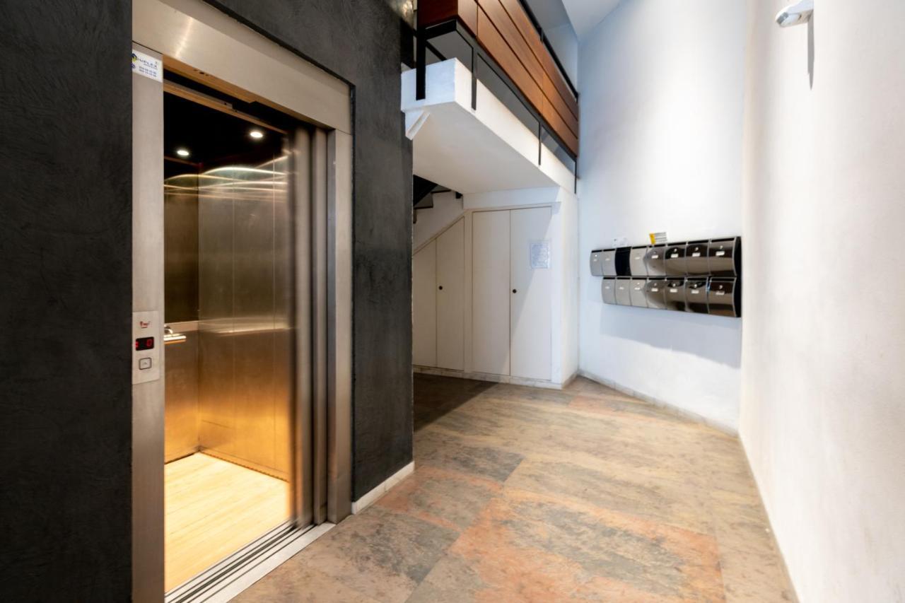 Cathedral Apartment, Upper Floor Apartment 塞维利亚 外观 照片